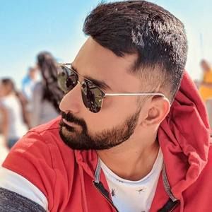 Meet your Posher, Sriharsha